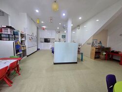Hougang Street 22 (D19), Shop House #508580901